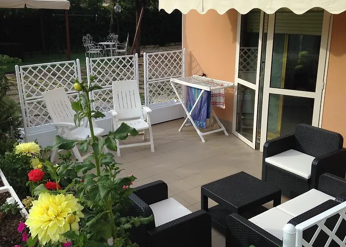 Regni Aparthotel 3*